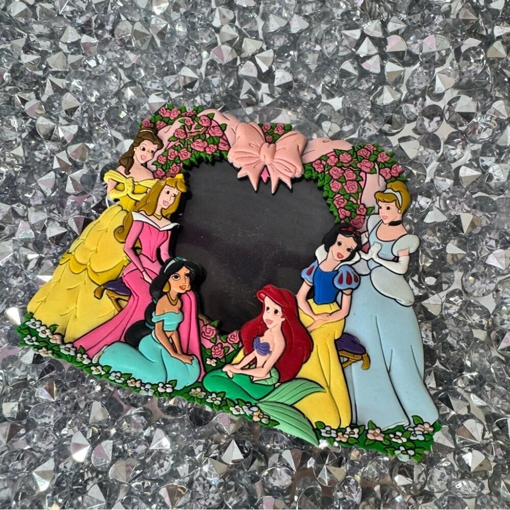 Disney Princess Photo Frame magnet fridge mini princesses - Picture 3 of 4